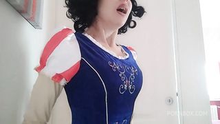 dirty dirty Snowhite