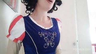 dirty dirty Snowhite