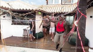 ORGIA DE CARNAVAL COM AS TRANS MUITO ANAL E PUTARIA