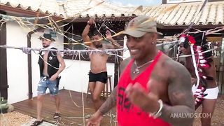 ORGIA DE CARNAVAL COM AS TRANS MUITO ANAL E PUTARIA