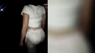HACIENDO TRAVESURAS CON MI AMIGA EN LA MADRUGADA