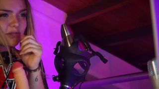 LA MAS SEXY MODELO WEBCAM DE COLOMBIA AHORA HACE SU PRIMER SHOW MASTURBANDOSE CON DILDO