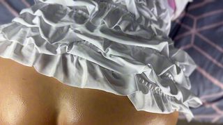 THE ASS OF A SPORTY GIRL WITH PERFECT SKIN IS FUCKED BY A BIG DICK IN ANAL