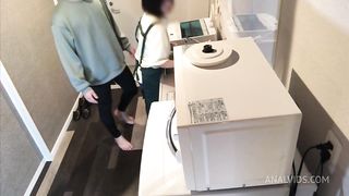 仕事で疲れて帰ってきた旦那をフェラ抜きしようとしたけど私がムラムラしてきちゃって、、