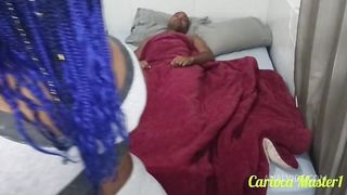 Fui surpreendido pela minha cunhada nao resisti e taquei a piroca na safada