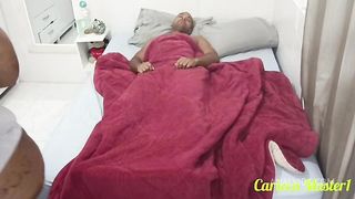 Fui surpreendido pela minha cunhada nao resisti e taquei a piroca na safada