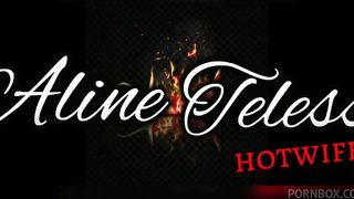 MARIDO FILMA ESPOSA NAMORANDO COM AMANTE BEM DOTADO , A SAFADA COLOCOU OS 25 CM TODO DENTRO DA BUCETA ENQUANTO APERTAVA O PLUG COM O CUZINHO , A SAFADA MANDOU TIRAR A CAMISINHA 