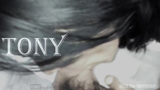 Apenas llevamos una semana de conocernos y ya tiene el culo bien rosado porque le gusta que le de todo los dias y su novio no le da.