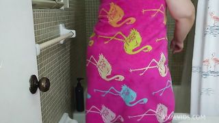 Big Ass Horny SSBBW Blonde Milf Taking Shower & Twerking Big Booty (Showing Big Juicy Wet Pussy) POV