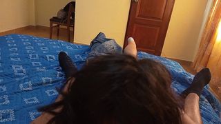 CHICA NUEVA DE LA IGLESIA CUMPLIO 18 ANOS Y LA PUSE A MAMAR VERGA, ESTA APRENDIENDO BIEN, SU NOVIO NO SABE