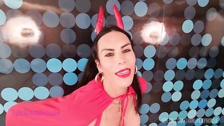 Big Booty Queen Abigail Lust Halloween