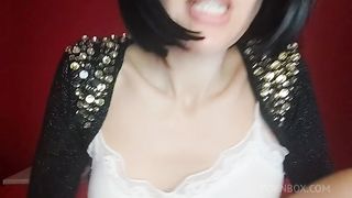 burps and farts while I take you between the tits