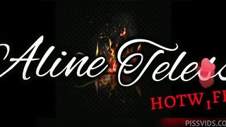 Gloryhole com garganta profunda com uma boa esposa boquete engolindo porra no pau grande do desconhecido, falando putaria para o corno