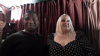 PEGGY DEVILLE S MASSAGE ENDS BEING FUCKED BY MR_MOBYDICK