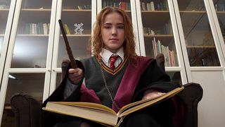 HARRY POTTER FUCKS HERMIONE WITH HIS MAGIC WAND