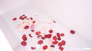 french TEEN masturbates her perfect pussy & SQUIRTS multiple times in a row!