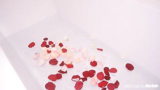 french TEEN masturbates her perfect pussy & SQUIRTS multiple times in a row!