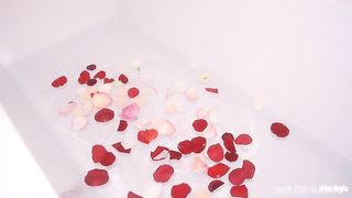 french TEEN masturbates her perfect pussy & SQUIRTS multiple times in a row!