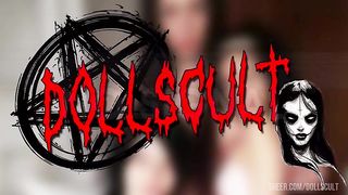 Melody gets her feet and pussy licked by Shane then gives him a blowjob