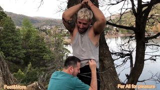 RUNNER TICKLE IN THE MOUNTAIN