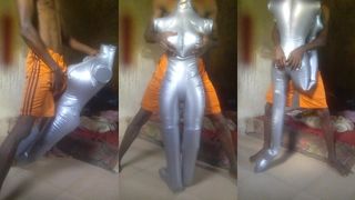 GEEPEEHUB CRUISE EXPERIENCE WITH MANNEQUIN