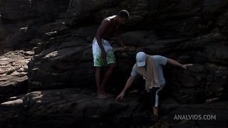 Tarra White Loves Sex By The Beach