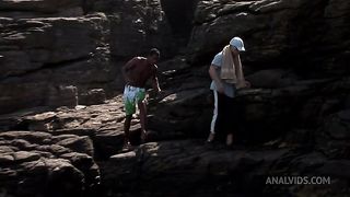 Tarra White Loves Sex By The Beach