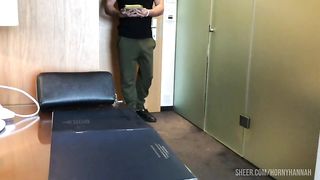 RoomService Boy flash his dick then stretch my HOLES really hard