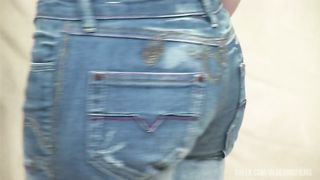 Sexy MILF Babes Eat Pussy and Scissor Fuck