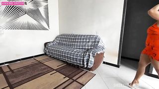FUDI BEM GOSTOSO SEM PRESERVATIVO COM O MARIDO DA MINHA AMIGA E ELE SE EMPOLGOU TANTO QUE ESPORROU 3 VEZES EM MINHA BUCETA E A MULHER DELE ACHOU TAO GOSTOSO QUE ATE FILMOU TUDO PARA ASSISTIREM JUN