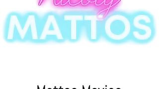 Tomando leitinho na boca do novato no porno