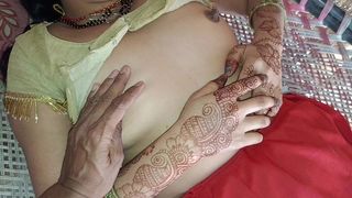 BEAUTIFUL VILLAGE BHABHI HOUSE ROMANCE FULL MOOD WITH DEVER BHABHI SEX