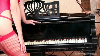 Tomina Steel Gets Assfucked