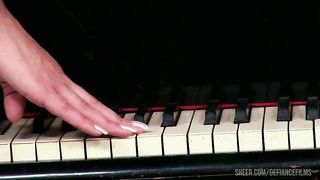 Tomina Steel Gets Assfucked