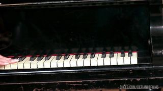 Tomina Steel Gets Assfucked