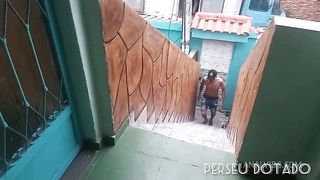 Fui cobrar uma divida ao meu amigo e a esposa dele pagou com o cuzinho