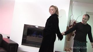 Hot Blonde With A Hairy Pussy Gets Fucked In The Ass In Hot Anal Sex Scene