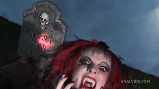 Tyler Faith And Foxy Are Very Hungry