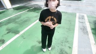 大◯生彼女と2人のエッチするシーツを買いにドンキに行ってスタバデート。最後は激しくえっちする大◯生カップル。