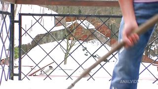 Cindy Gold Gets Assfucked And Swallows Bi Dick In Steamy 3way Fuck Sandwich