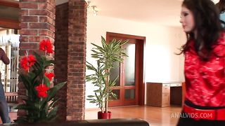 Kate Gold Swallows After Having Her Ass And Pussy Fucked Dp Style