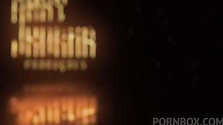 Pedi para meu namorado filmar eu brincando com meu cuzinho ele nao aguentou e fudeu minha buceta - Mary Jhuana