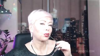 My wife is a whore! I spread her legs in front of the whole world and my slut obediently sucks my dick in front of you!