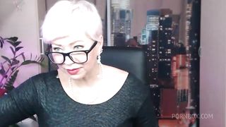 My wife is a whore! I spread her legs in front of the whole world and my slut obediently sucks my dick in front of you!