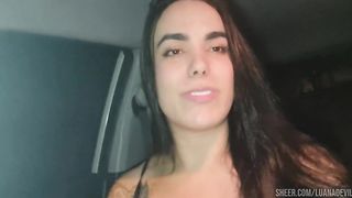 fodendo o cu do maconheiro no carro