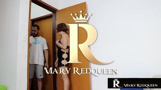 TRAI MEU MARIDO COM O VIZINHO E ELE AINDA COMEU MEU CUZINHO