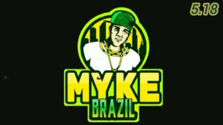 Diarista estava fasendo almoco mais quando eu vir ela na conzinha eu nao resestir e peguei ela e comir ela na conzinha e na sala completo no. RED