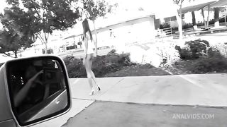 Tia Tanaka And Isabella Dior Love Threesomes