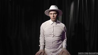 COSPLAY BOY AT WHITE DRESS PLAY FETISH GAME