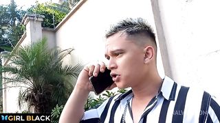 Novidade: Filmei meu namorado fuder a bucetinha da minha amiga japa safada, que acabou de entrar no porno, a danada leva jeito pra coisa em...